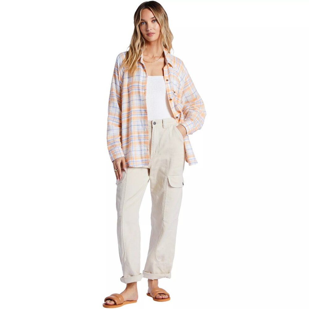 NWT $89 Billabong Women Oversized Best Time Plaid Flannel Shirt Size Med - Picture 3 of 6